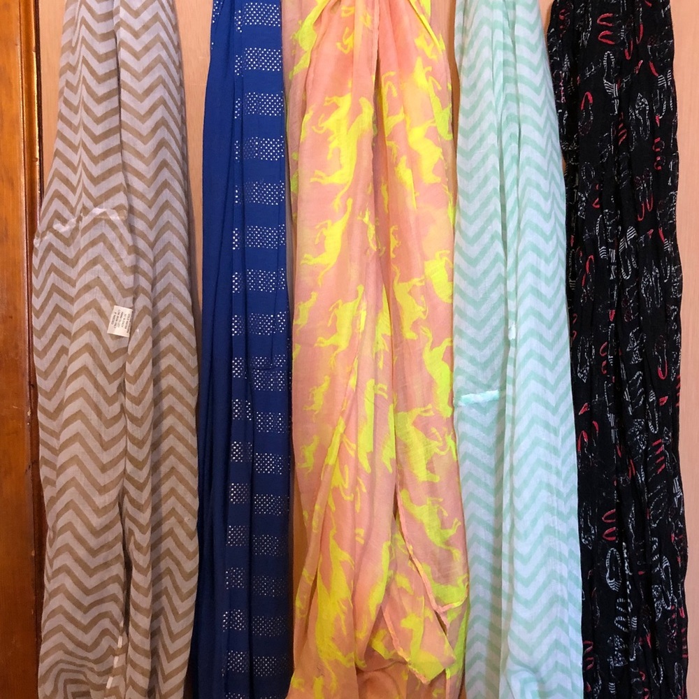 Infinity scarf lot!
